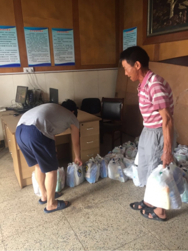 三伏高温送清凉  致敬一线天行在线人